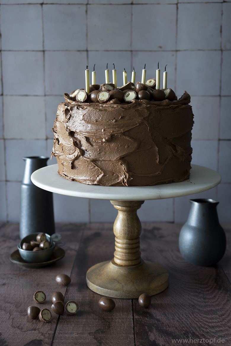 Schokoladen-Marmor-Torte oder ein verspätetes Geburtstags-Törtchen